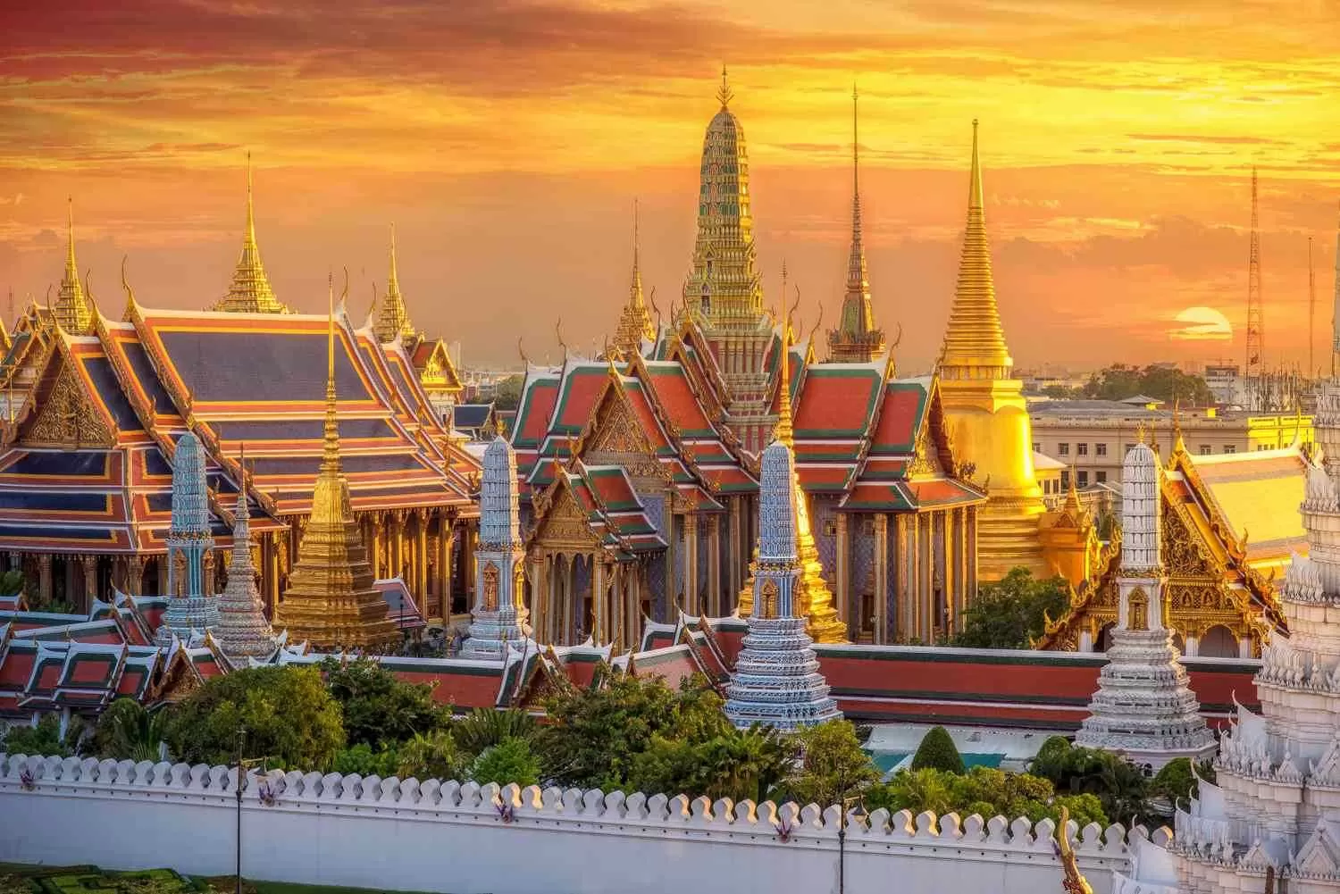 04-the-grand-palace-bangkok-1688129711.webp